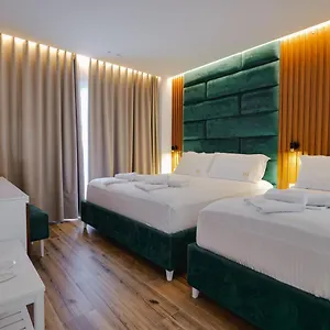 3* Otel Renato